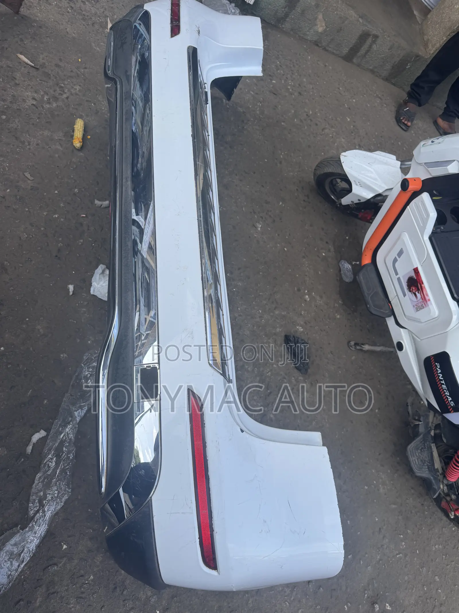 Front Bumper Mercedes Benz ML350