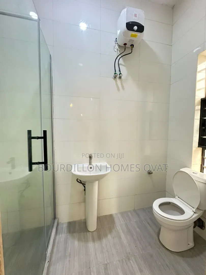 2bdrm Apartment in Abraham Adesanya for sale