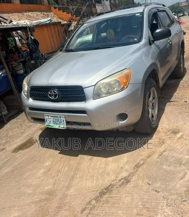 Toyota RAV4 2007 Silver