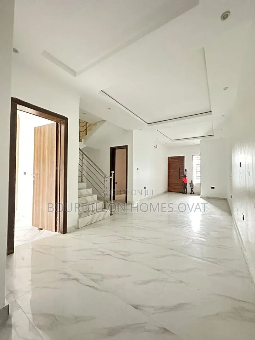 4bdrm Duplex in Abraham Adesanya for sale