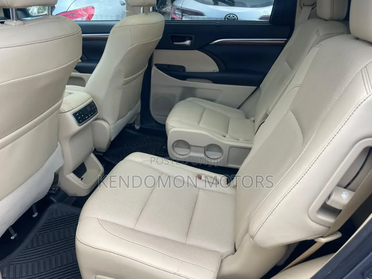 Toyota Highlander Limited Platinum 4x4 V6 (3.5L 6cyl 8A) 2018 Brown