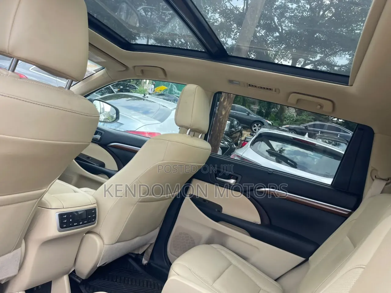 Toyota Highlander Limited Platinum 4x4 V6 (3.5L 6cyl 8A) 2018 Brown