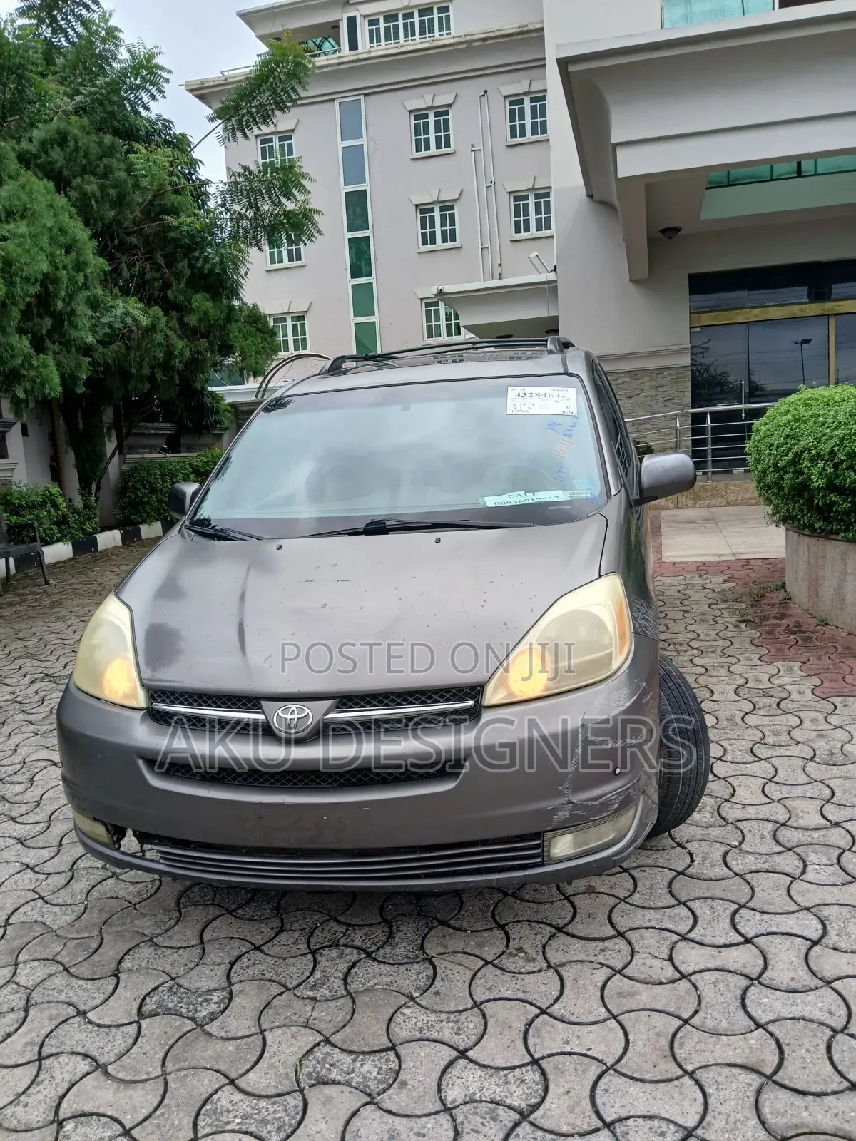 Toyota Sienna XLE Limited AWD 2005 Gray