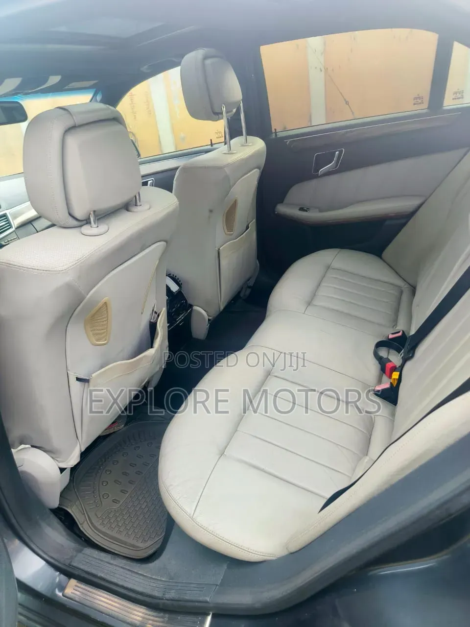 Mercedes-Benz C350 2010 Gray