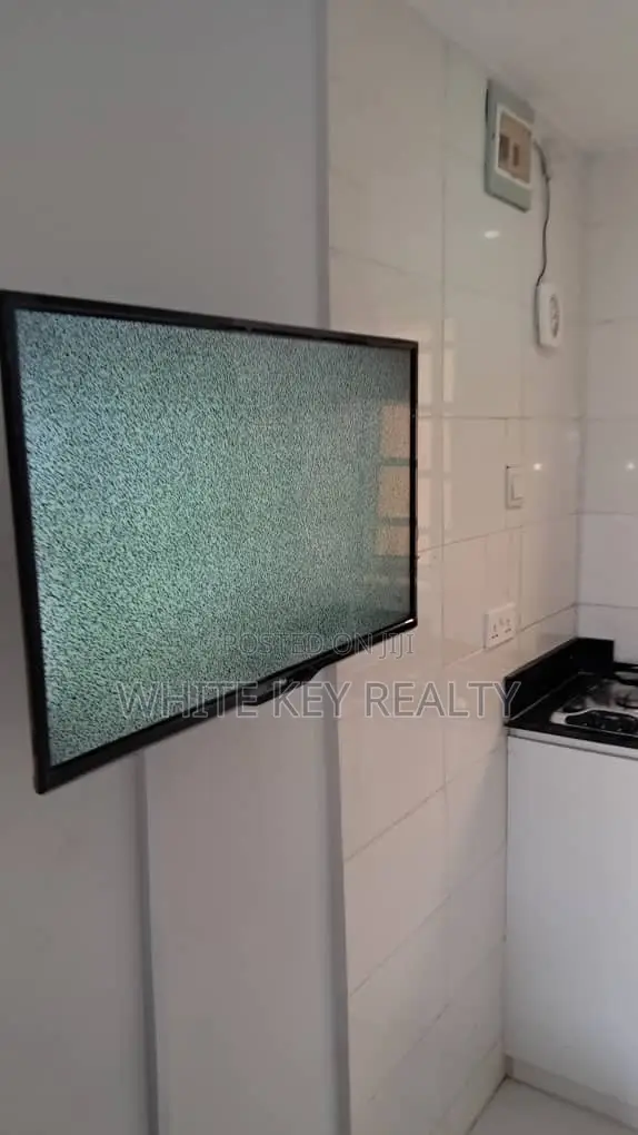 Furnished Studio Apartment in Lekki Scheme 2, Peninsula Estate for rent