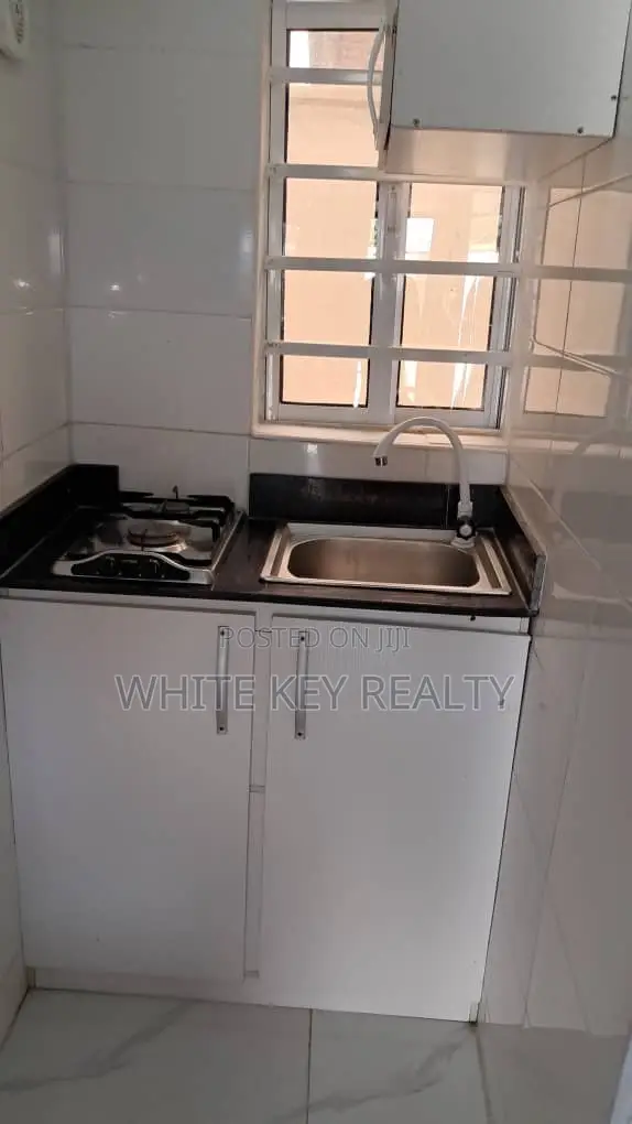 Furnished Studio Apartment in Lekki Scheme 2, Peninsula Estate for rent