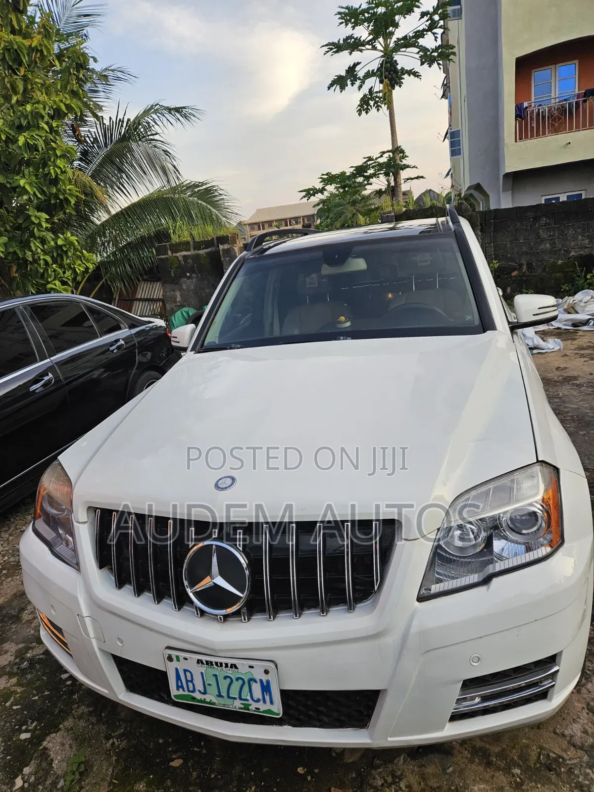 Mercedes-Benz GLK-Class 350 4MATIC 2012 White