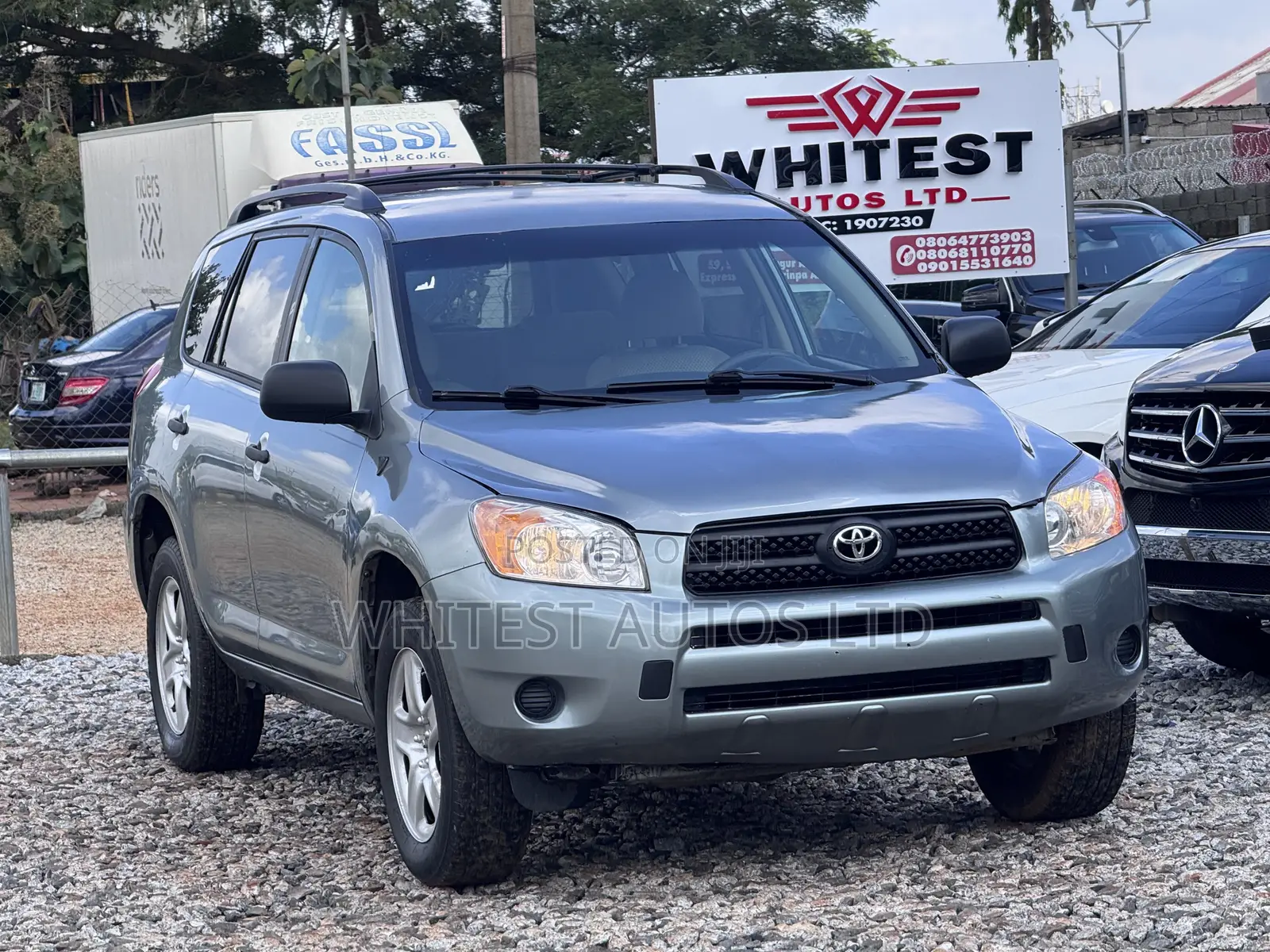 Toyota RAV4 2.4 2008 Green