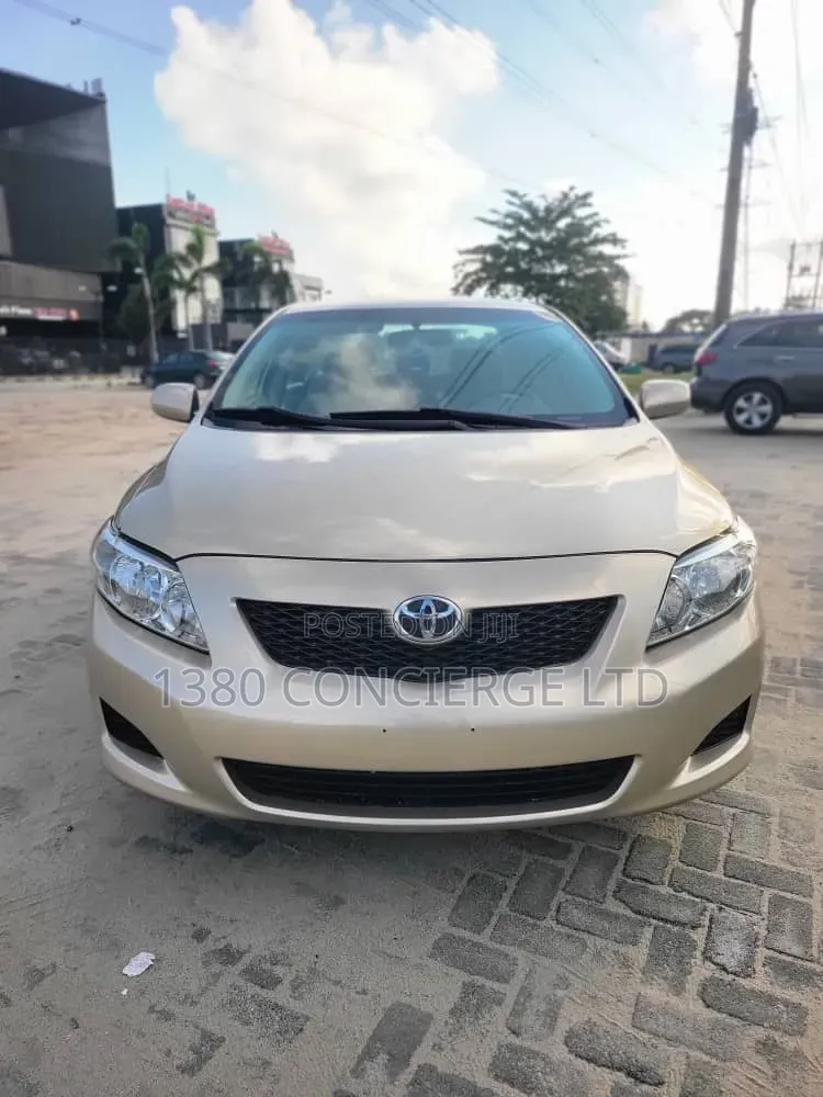 Toyota Corolla 2009 Gold