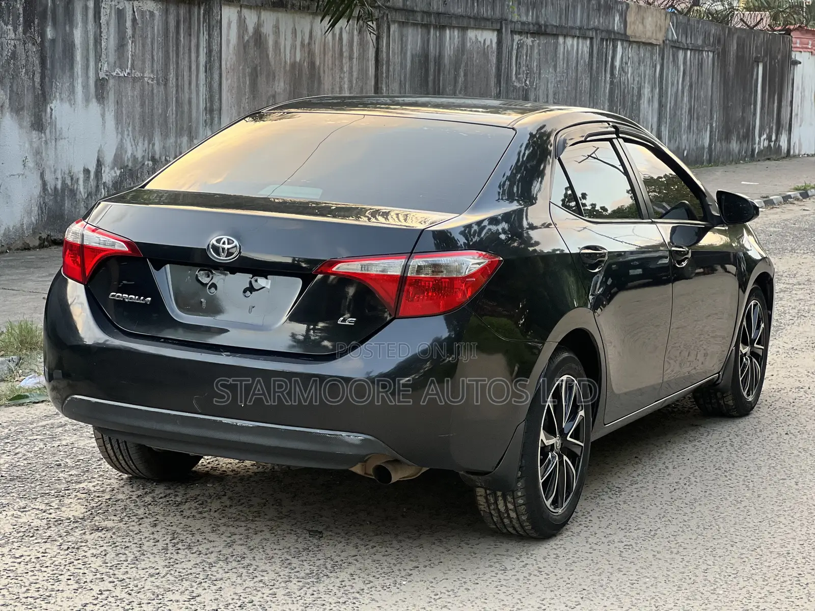 Toyota Corolla LE 4dr Sedan (1.8L 4cyl CVT) 2016 Black
