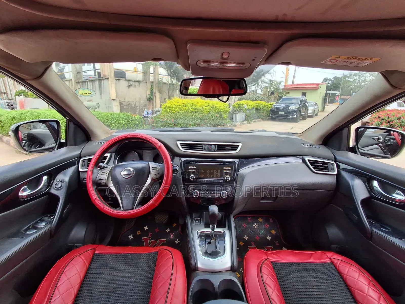 Nissan Qashqai 2017 Burgundy