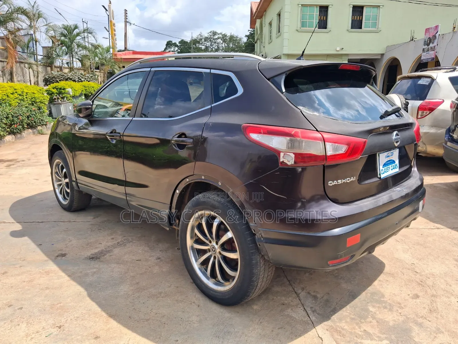 Nissan Qashqai 2017 Burgundy