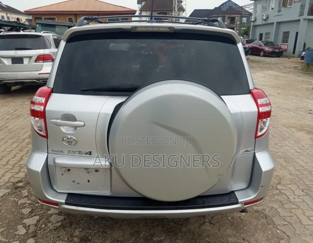 Toyota RAV4 4x4 2009 Silver