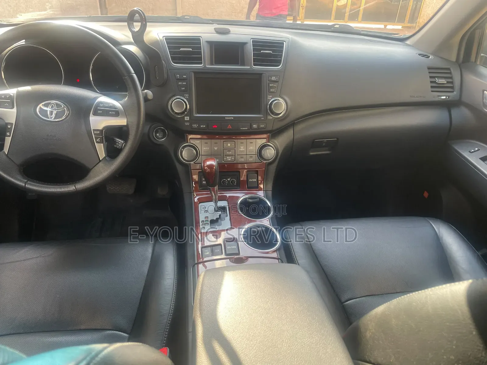 Toyota Highlander Limited 3.5l 4WD 2013 Gray