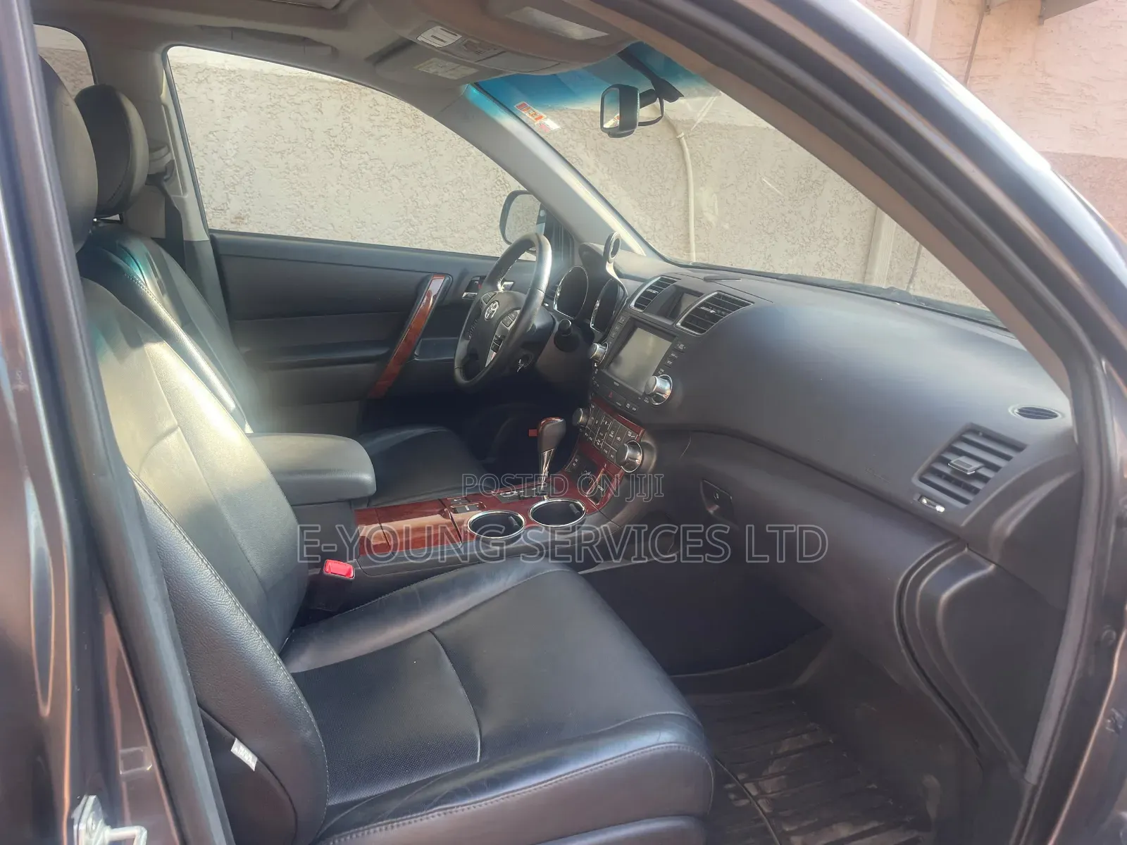 Toyota Highlander Limited 3.5l 4WD 2013 Gray