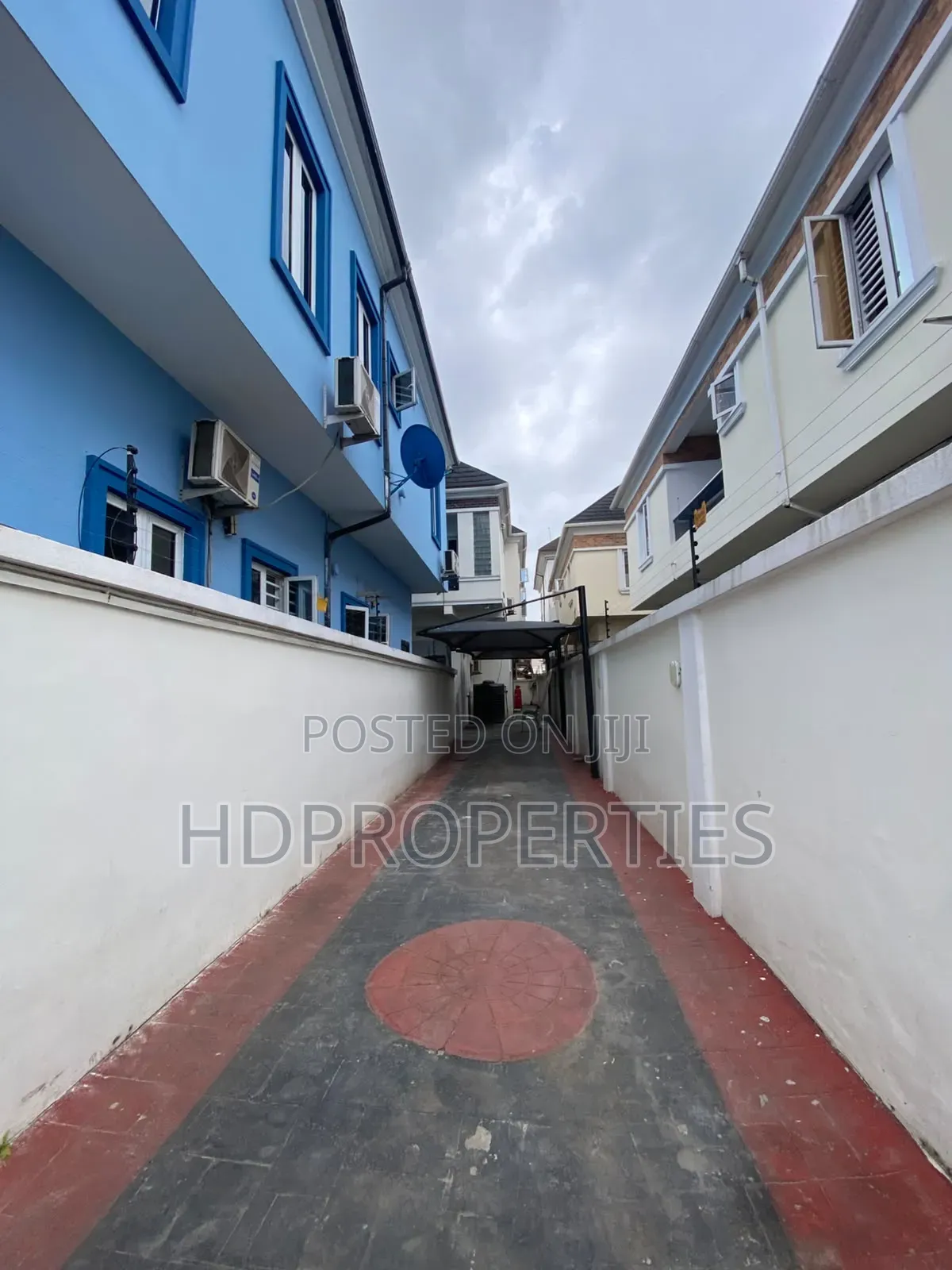 Mini Flat in Westend Estate, Lagos Island / Lagos Island for rent