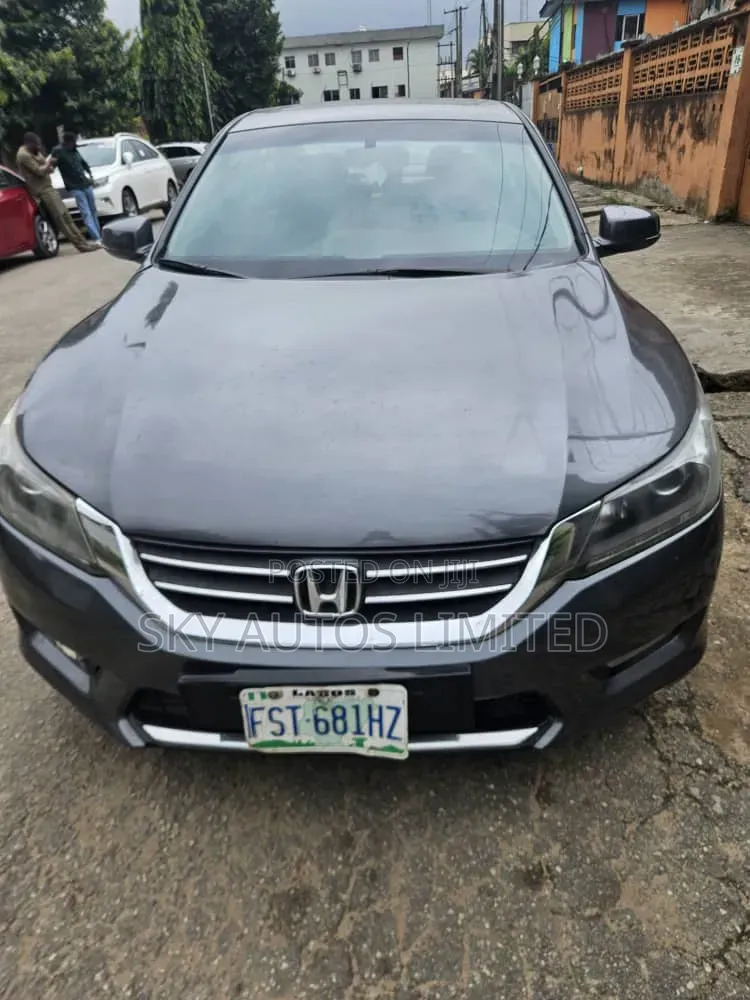 Honda Accord EX-L 4dr Sedan w/Navigation (2.4L 4cyl CVT) 2014 Gray