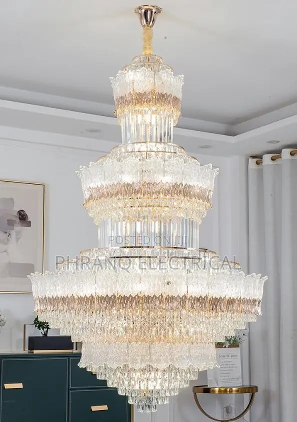 Light Luxury Post Modern Crystal Chandelier