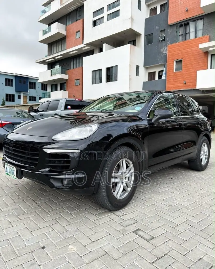 Porsche Cayenne 2017 Black