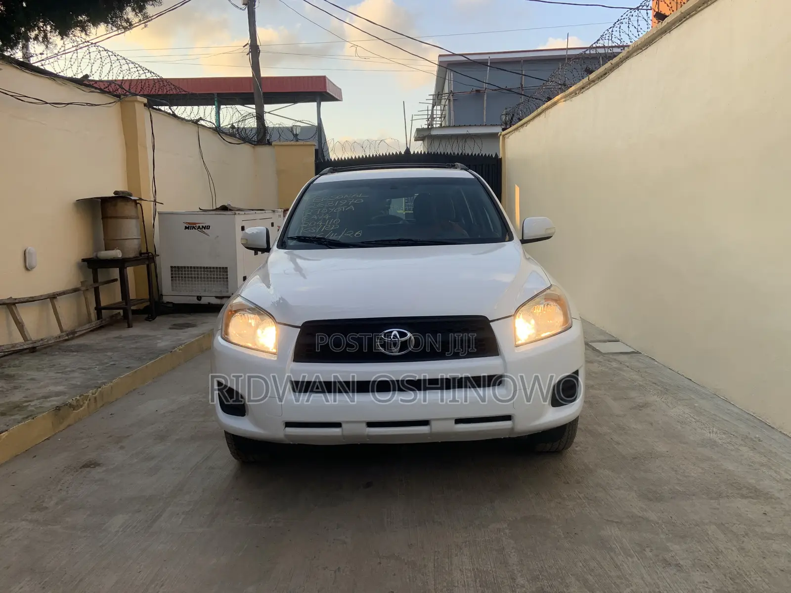 Toyota RAV4 2.5 4x4 2012 White