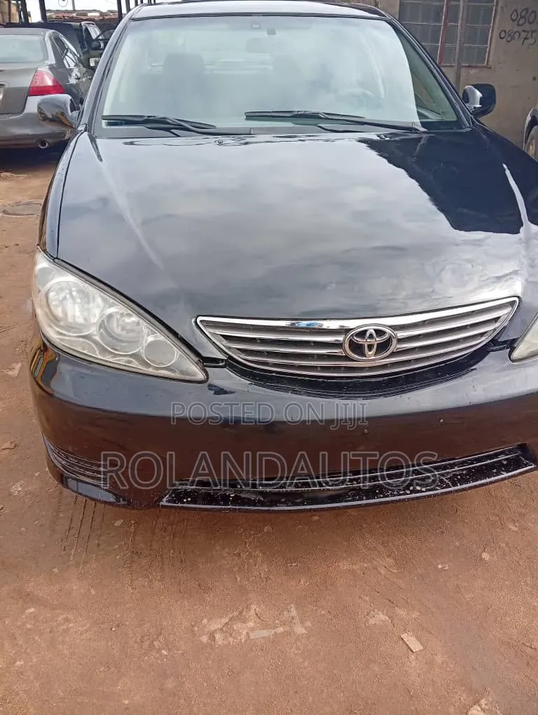 Toyota Camry SE 4dr Sedan (2.4L 4cyl 4A) 2004 Black