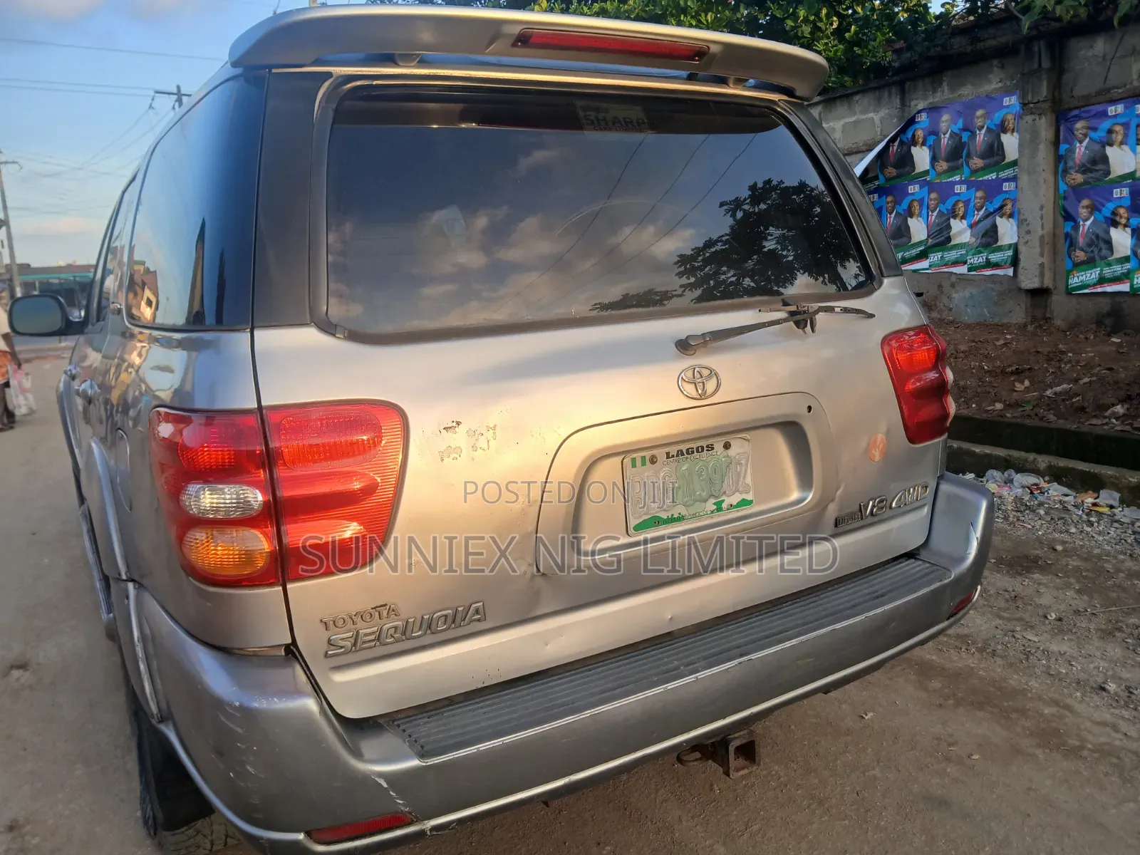 Toyota Sequoia 2005 Silver