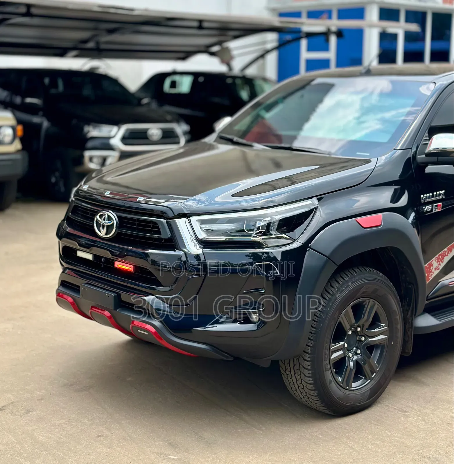 New Toyota Hilux 2025 Black