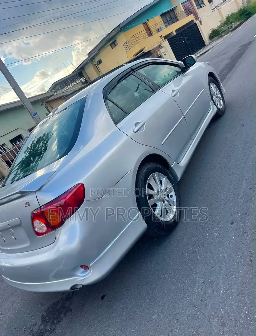 Toyota Corolla S 4dr Sedan (1.8L 4cyl 4A) 2010 Silver