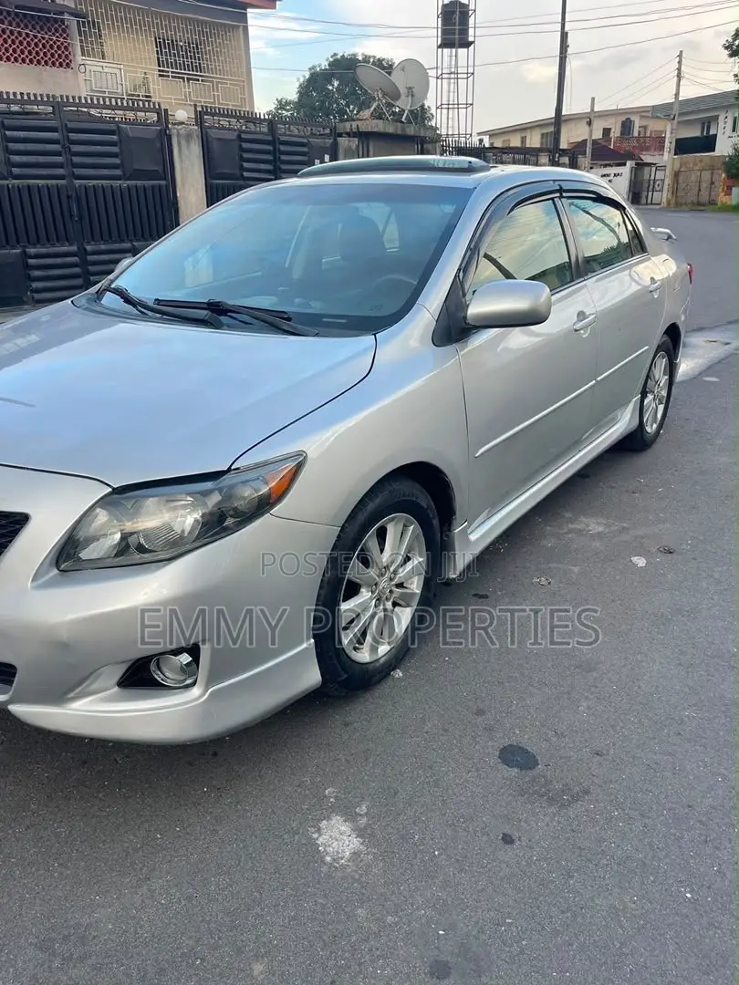 Toyota Corolla S 4dr Sedan (1.8L 4cyl 4A) 2010 Silver
