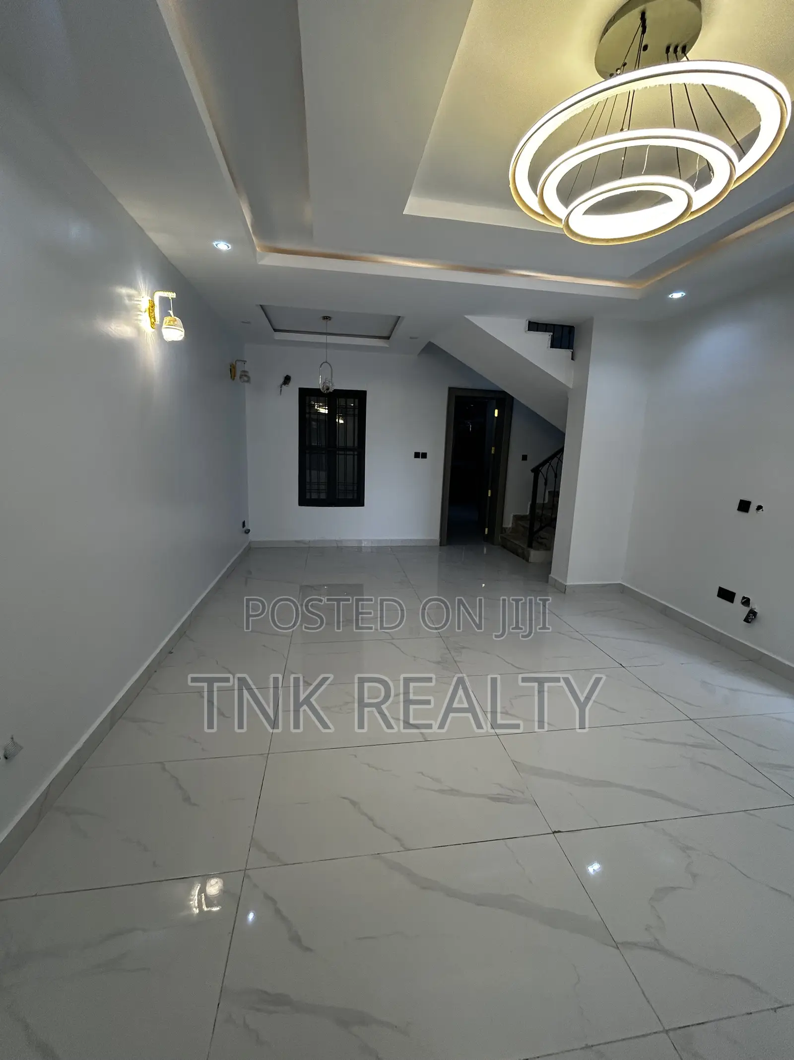 4bdrm Duplex in Jahi for sale