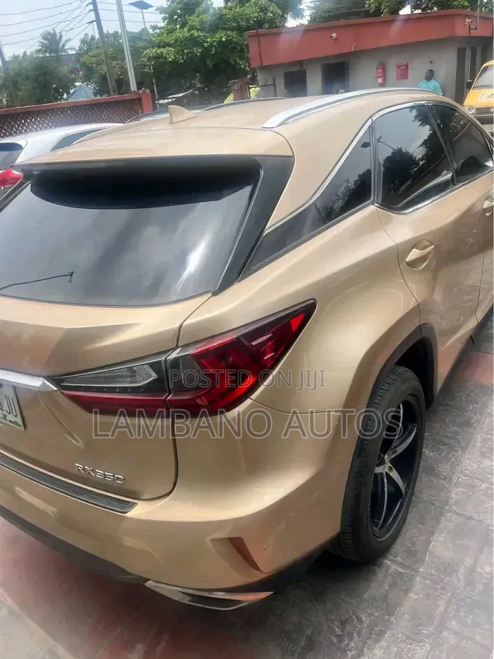 Lexus RX 2019 Gold