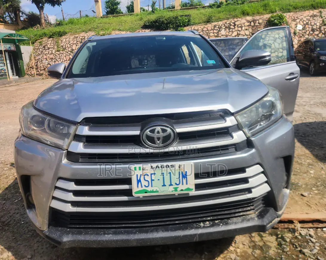 Toyota Highlander 2014 Silver