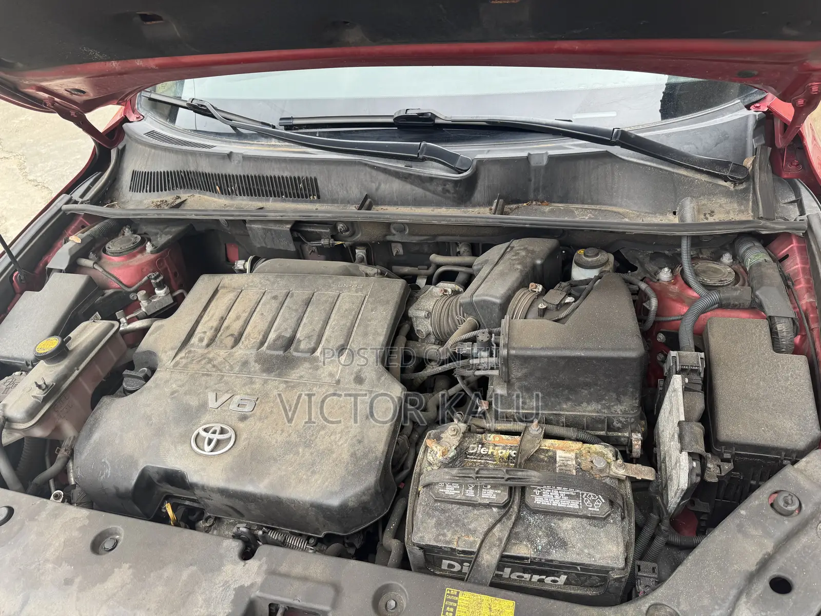 Toyota RAV4 V6 2009 Red