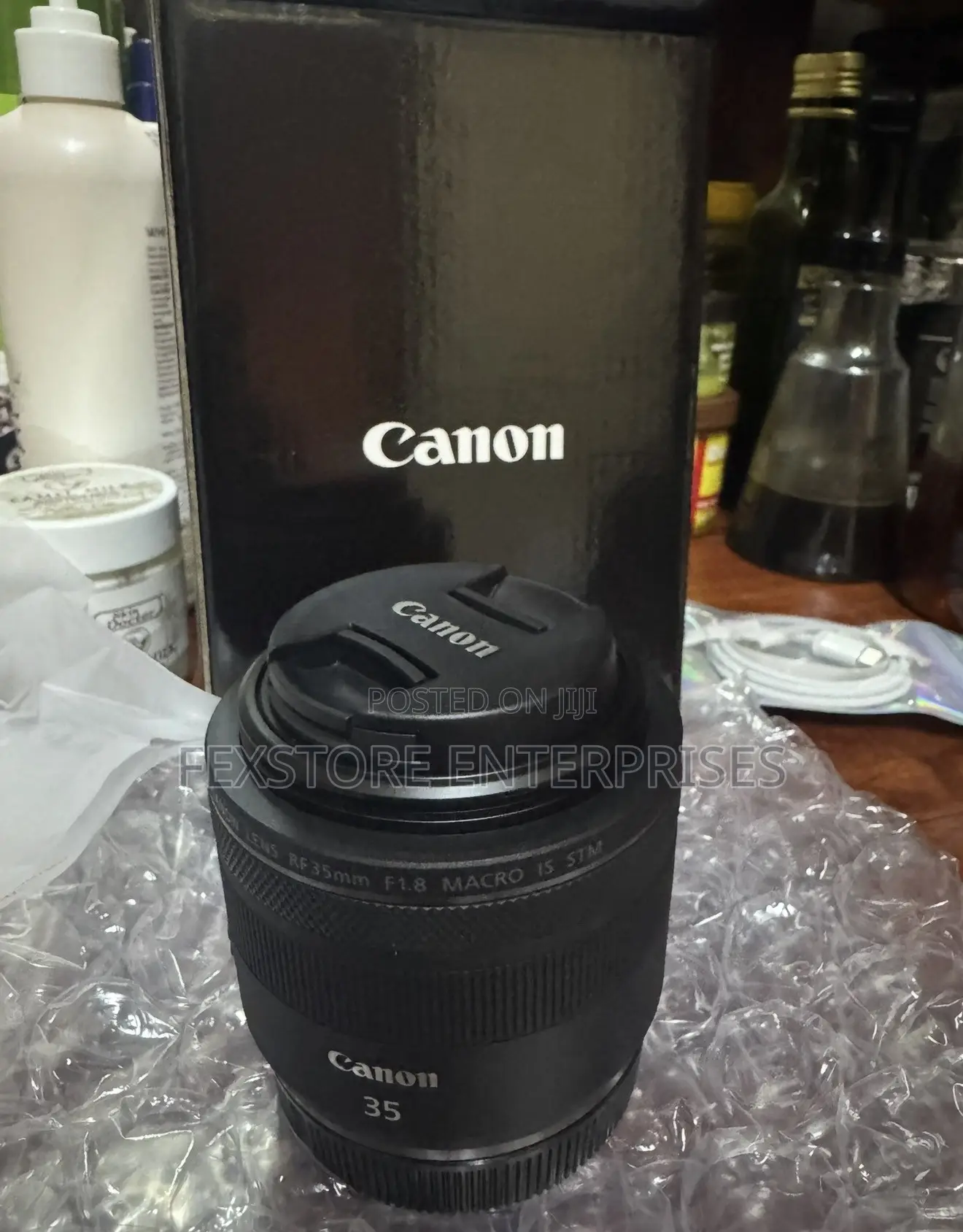 35mm F1.8 Macro Is STM
