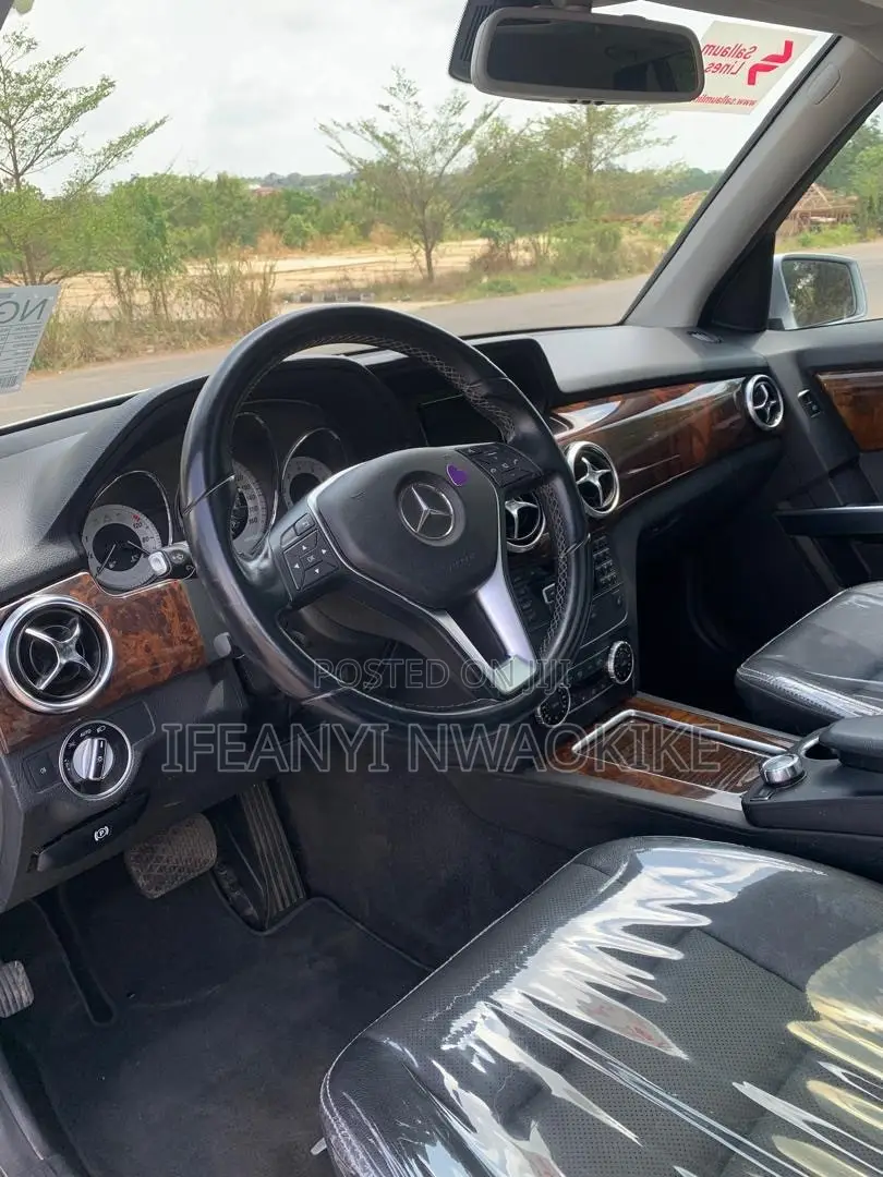 Mercedes-Benz GLK-Class 350 2014 Silver