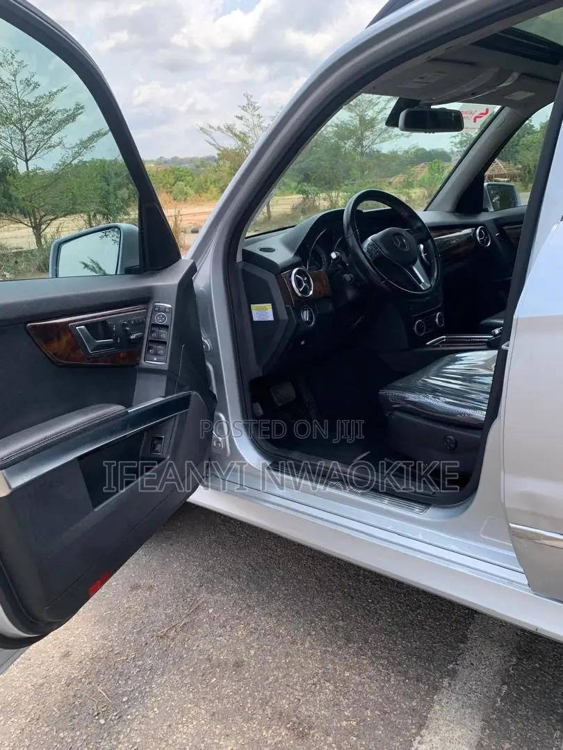 Mercedes-Benz GLK-Class 350 2014 Silver
