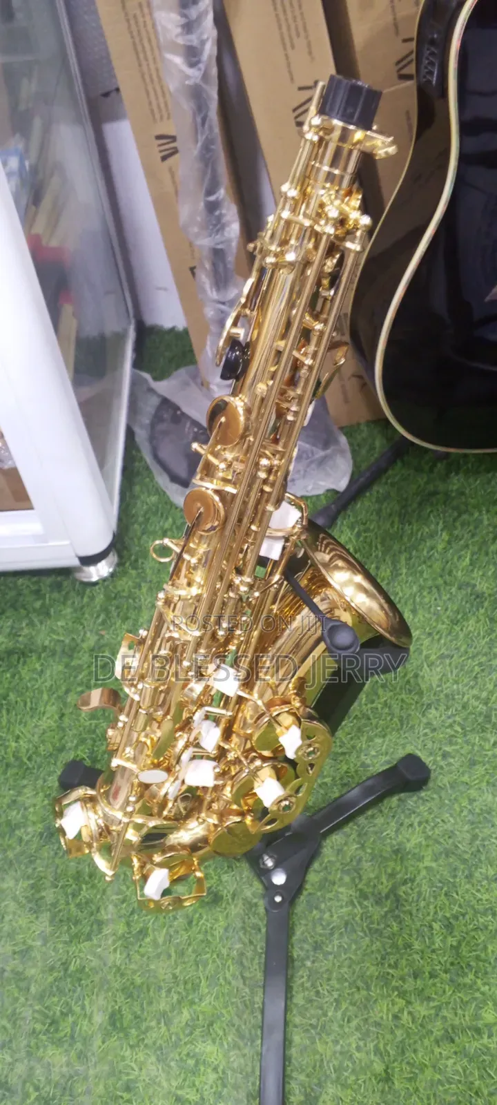Yamaha Auto Saxophone Gold Color