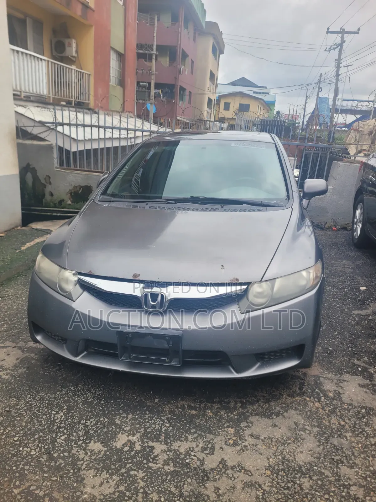 Honda Civic 1.8 5 Door Automatic 2011 Gray
