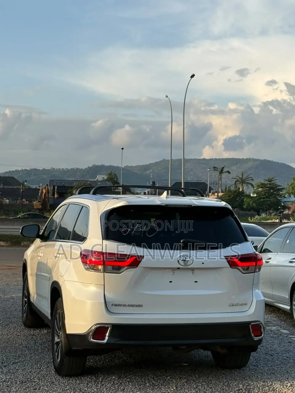 Toyota Highlander XLE 2019 White