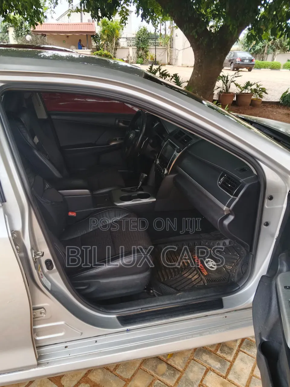 Toyota Camry 2013 Silver