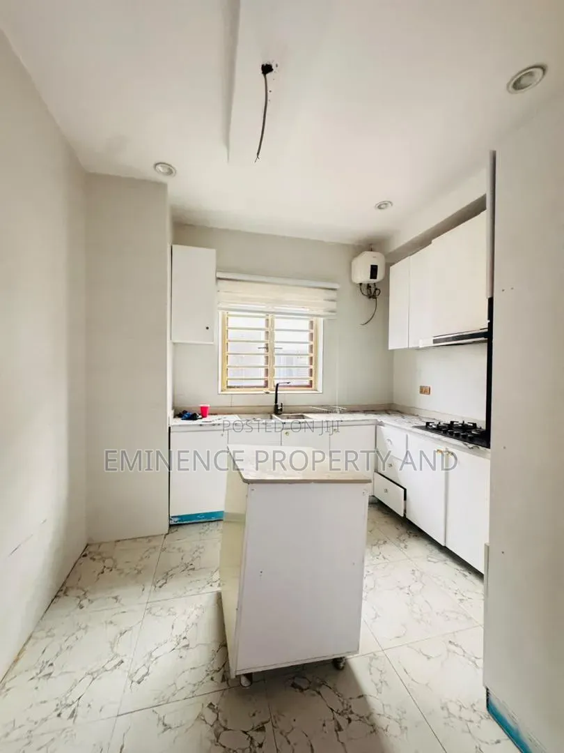 2bdrm Apartment in Ikate for rent