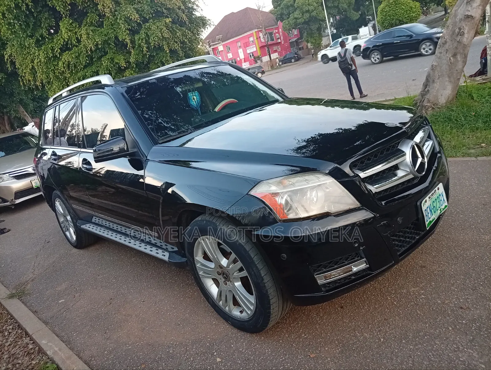 Mercedes-Benz GLK-Class 350 4MATIC 2010 Black