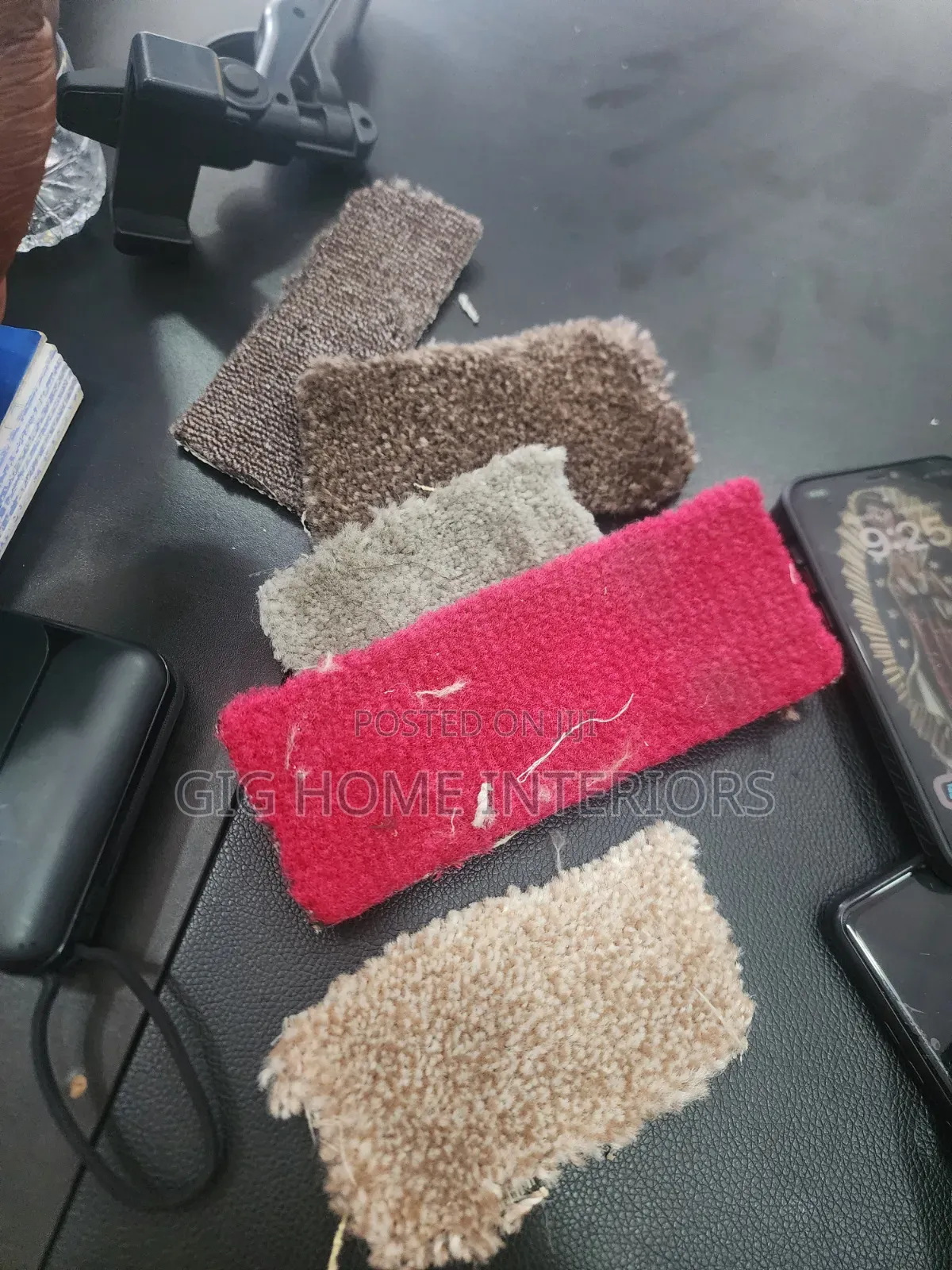 Rugs the Rooms