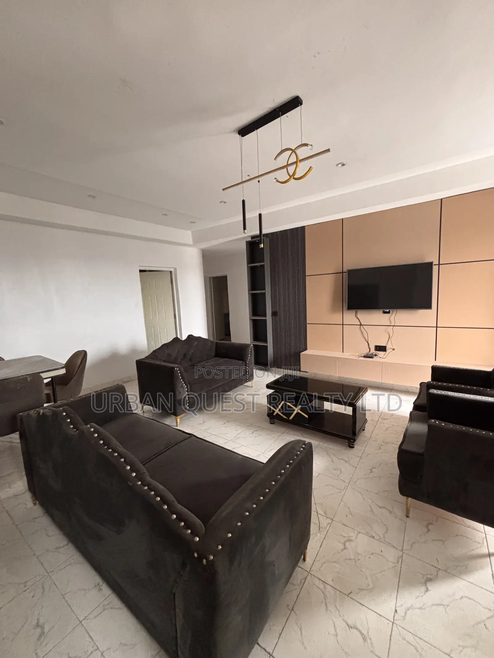 Furnished 2bdrm Apartment in Chevron for sale