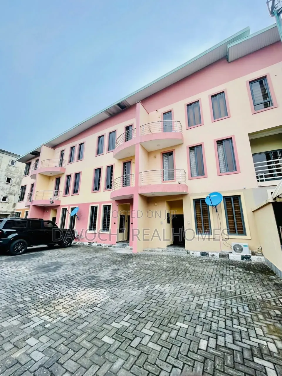 4bdrm Duplex in Victoria Island Extension for rent