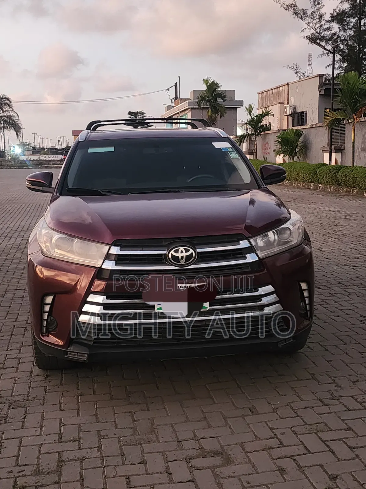 Toyota Highlander 2015 Red