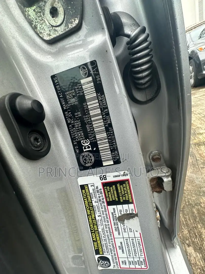 Toyota Matrix 2010 Silver