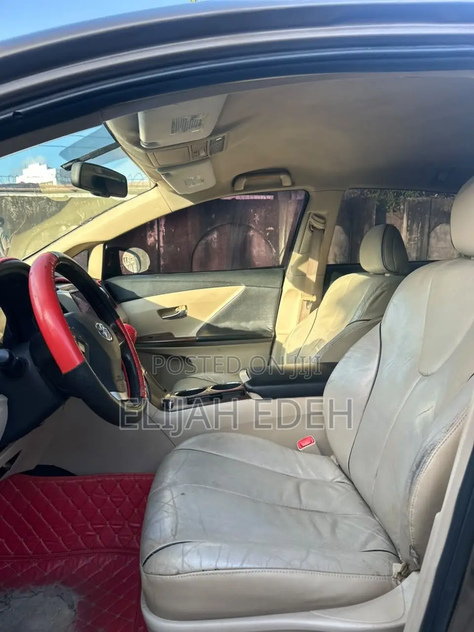 Toyota Venza LE 2010 Brown