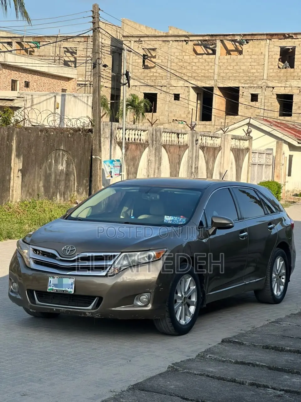 Toyota Venza LE 2010 Brown