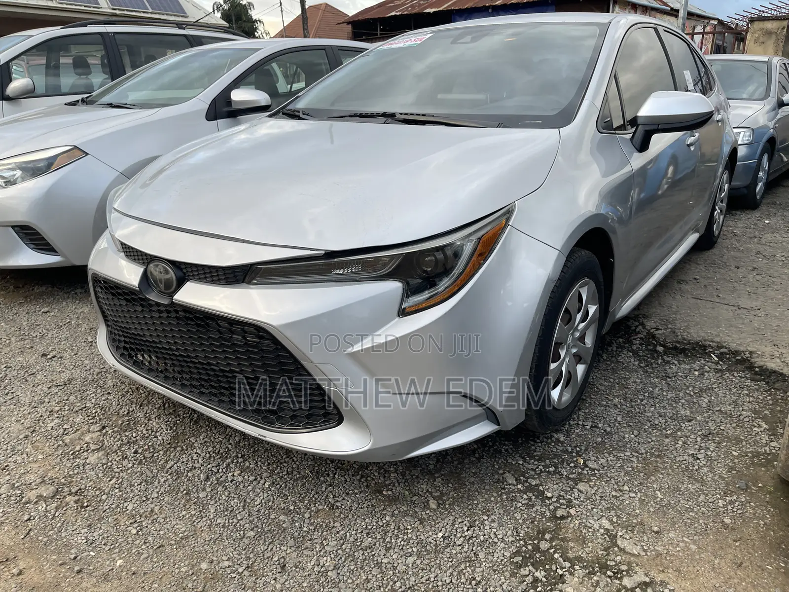Toyota Corolla LE Eco (1.8L 4cyl 2A) 2019 Silver